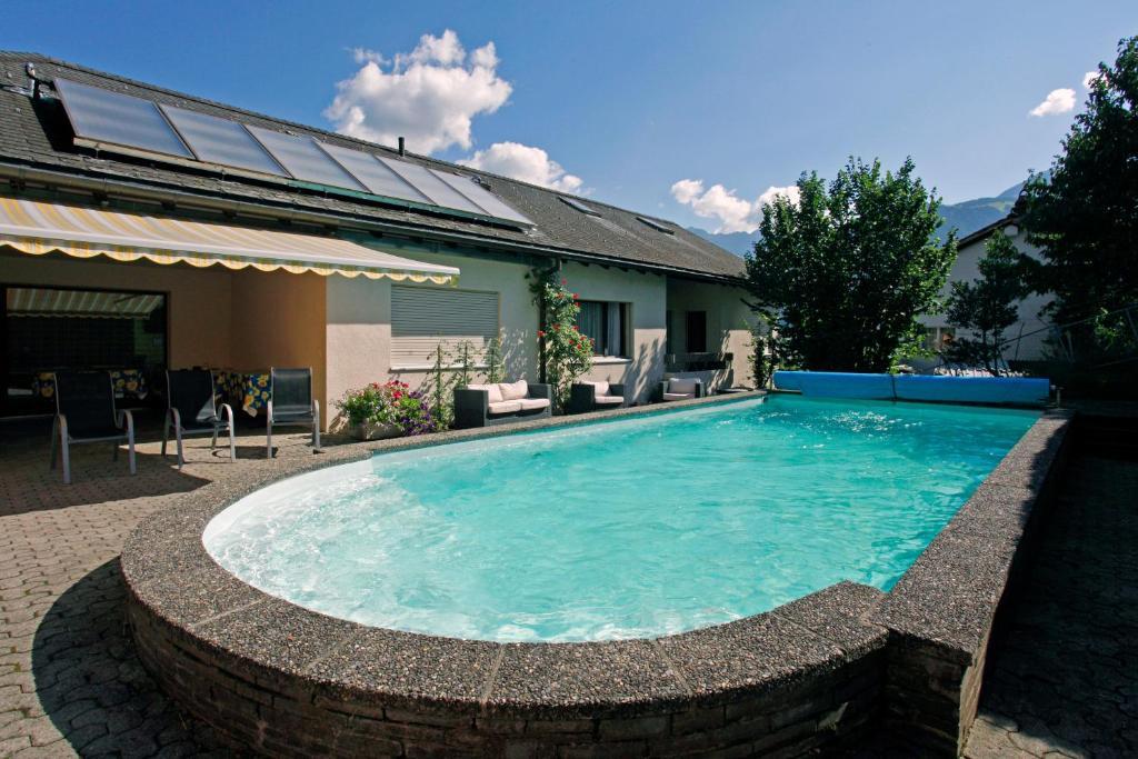 Hotel Krone Attinghausen Екстер'єр фото